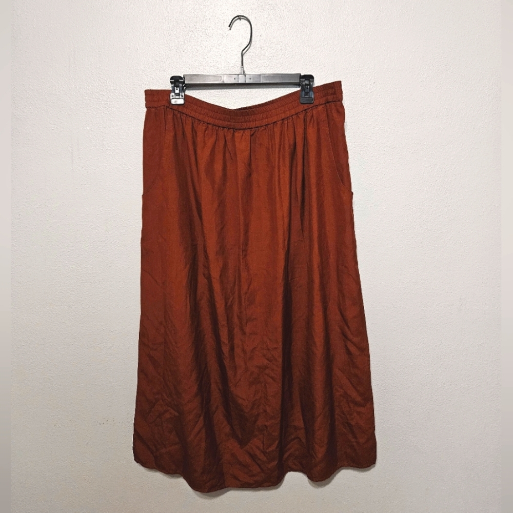 Vintage Neiman Marcus 100% Silk Skirt Large Burnt Orange/Brown Pockets
